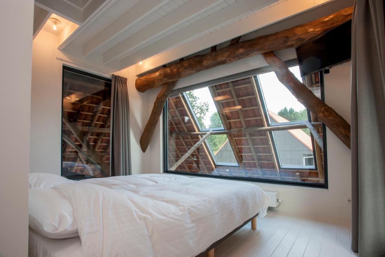 Uitgerust Voor Zaken Bed & Breakfast เฮเรนเวน ภายนอก รูปภาพ