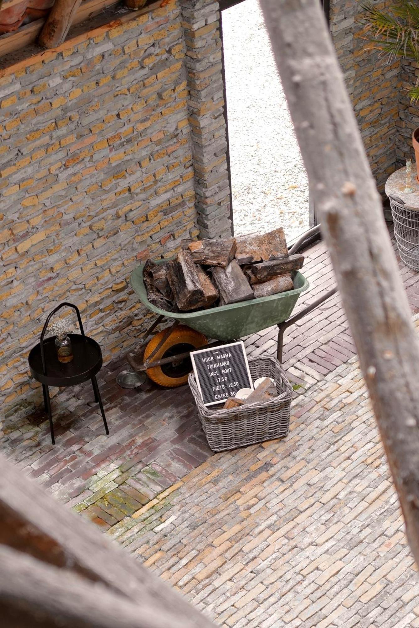 Uitgerust Voor Zaken Bed & Breakfast เฮเรนเวน ภายนอก รูปภาพ